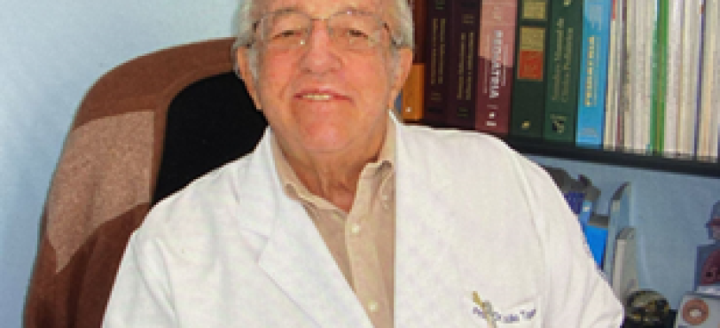 Professor Julio Toporovski
